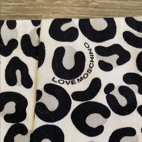 Moschino mini skirt - Picture 5 of 7